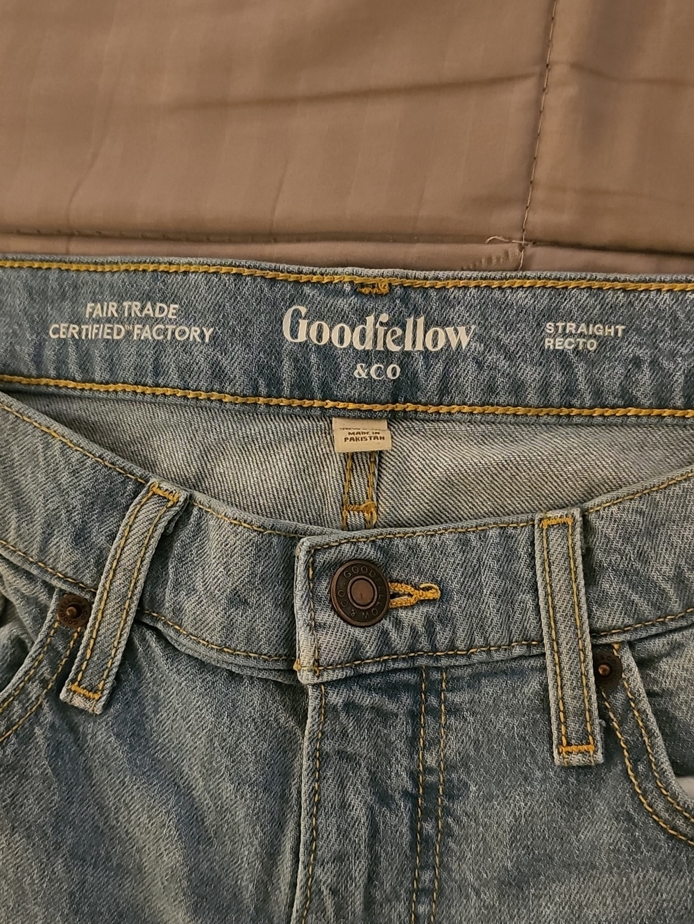 Goodfellow & Straight-Leg Jeans in Light Wash Blue